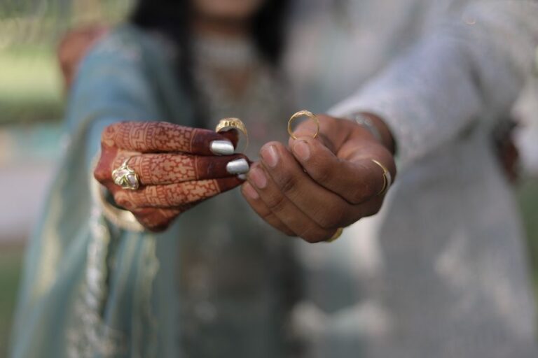 custom engagement ring